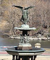 Bethesda Fountain angel at the center of a brick plaza