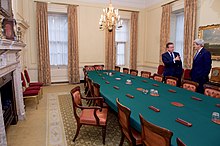 British Prime Minister David Cameron and U.S. Secretary of State John Kerry at 10 Downing Street (26873120142).jpg