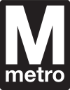 โลโก้ Washington Metro ขาวดำที่มี M สีขาวขนาดใหญ่เหนือตัวอักษรสีขาวขนาดเล็กที่สะกดว่า Metro