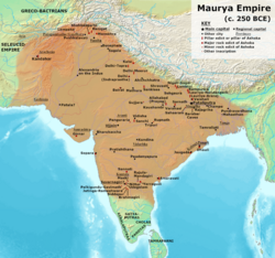 Extensión máxima del Imperio Maurya, como lo muestra la ubicación de las inscripciones de Ashoka y lo visualizan los historiadores: Vincent Arthur Smith; [7] RC Majumdar; [8] y el geógrafo histórico Joseph E. Schwartzberg. [9]
