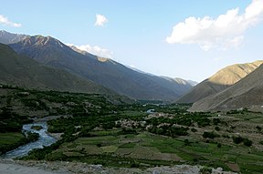 Vale do Rio Panjshir em maio de 2011.jpg