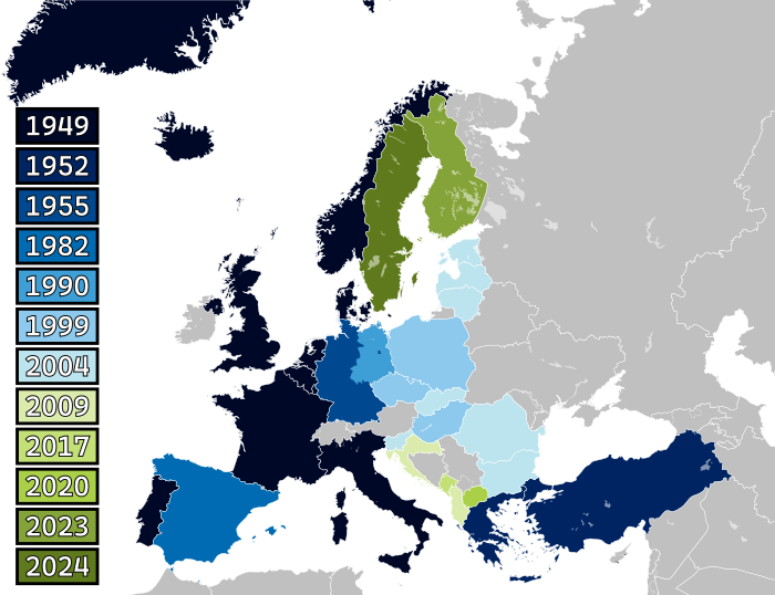 A map of Europe with eight colors that refer to the year different countries joined the alliance.
