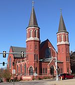 Cathedral of the Epiphany (Sioux City, Iowa) from SE 1.jpg