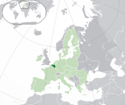 ที่ตั้งของเบลเยี่ยม (สีเขียวเข้ม) - ในยุโรป (สีเขียวและสีเทาเข้ม) - ในสหภาพยุโรป (สีเขียว)