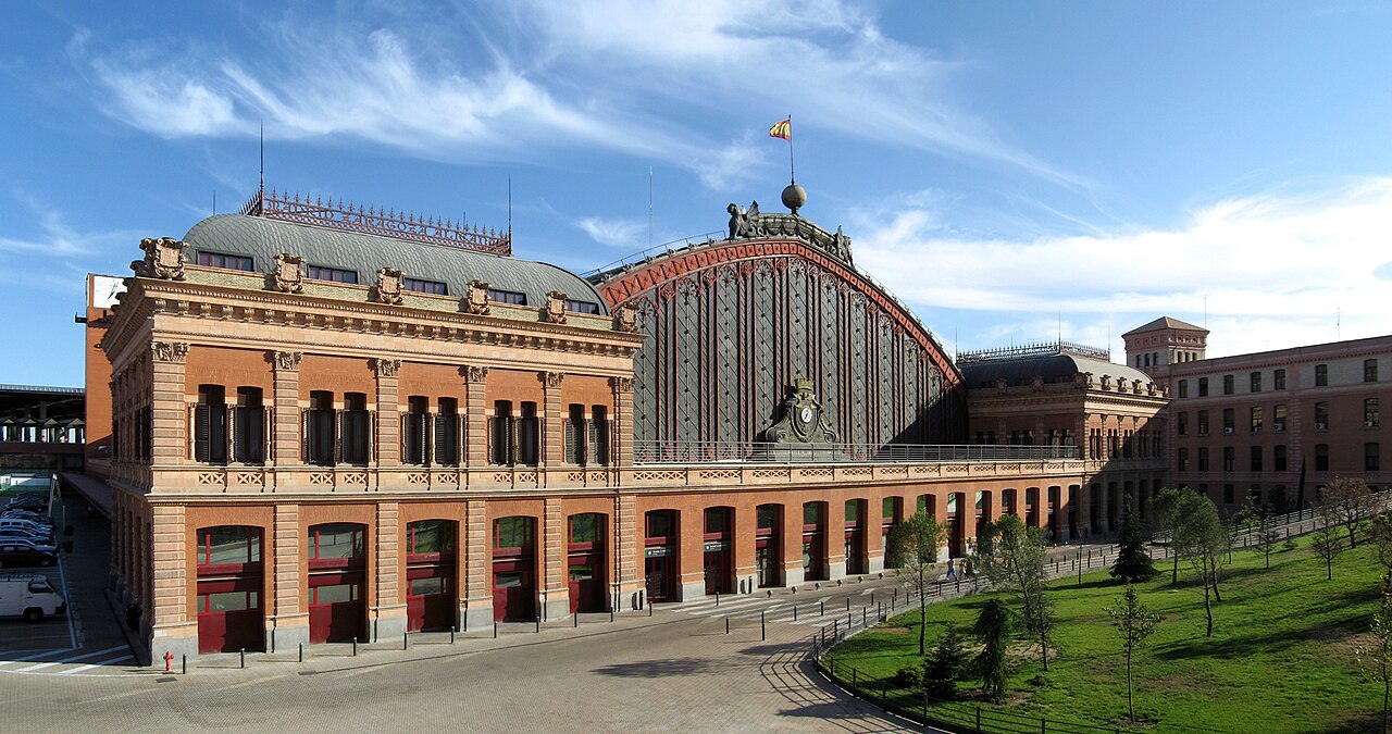 محطة سكة حديد مدريد أتوتشا