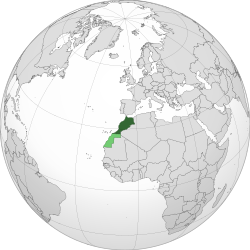 Ligging van Marokko in Noordwes-Afrika. Donkergroen: onbetwiste gebied van Marokko. Ligter groen: Wes-Sahara, 'n gebied wat meestal deur Marokko as sy suidelike provinsies geëis en beset word [opmerking 1]
