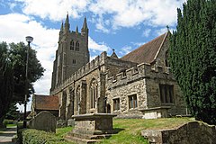 โบสถ์ St Mildred, Tenterden, Kent - geograph.org.uk - 890189.jpg