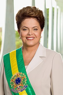 ภาพอย่างเป็นทางการของ Dilma Rousseff