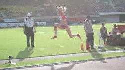 File:Triple jump Athletissima 2012.ogv