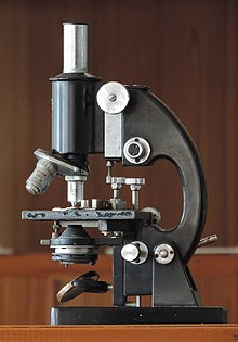 複合顕微鏡（トリミング）.JPG