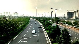 Noida expressway.jpg
