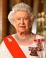 The Queen wearing her New Zealand insignia