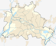 बर्लिन पैलेस बर्लिन में स्थित है