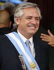 Alberto fernandez presidente (เกรียน) .jpg