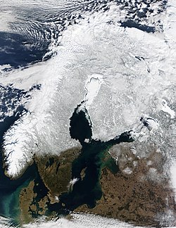 2002年3月の、フェノスカンジア半島とデンマーク、およびバルト海周辺の他の地域の写真。