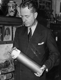 200px-Thornwell_Jacobs_in_1940.png